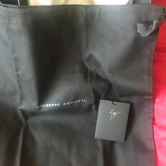 GIUSEPPE ZANOTTI Shoes box &Dust bag - Picture 3 of 4